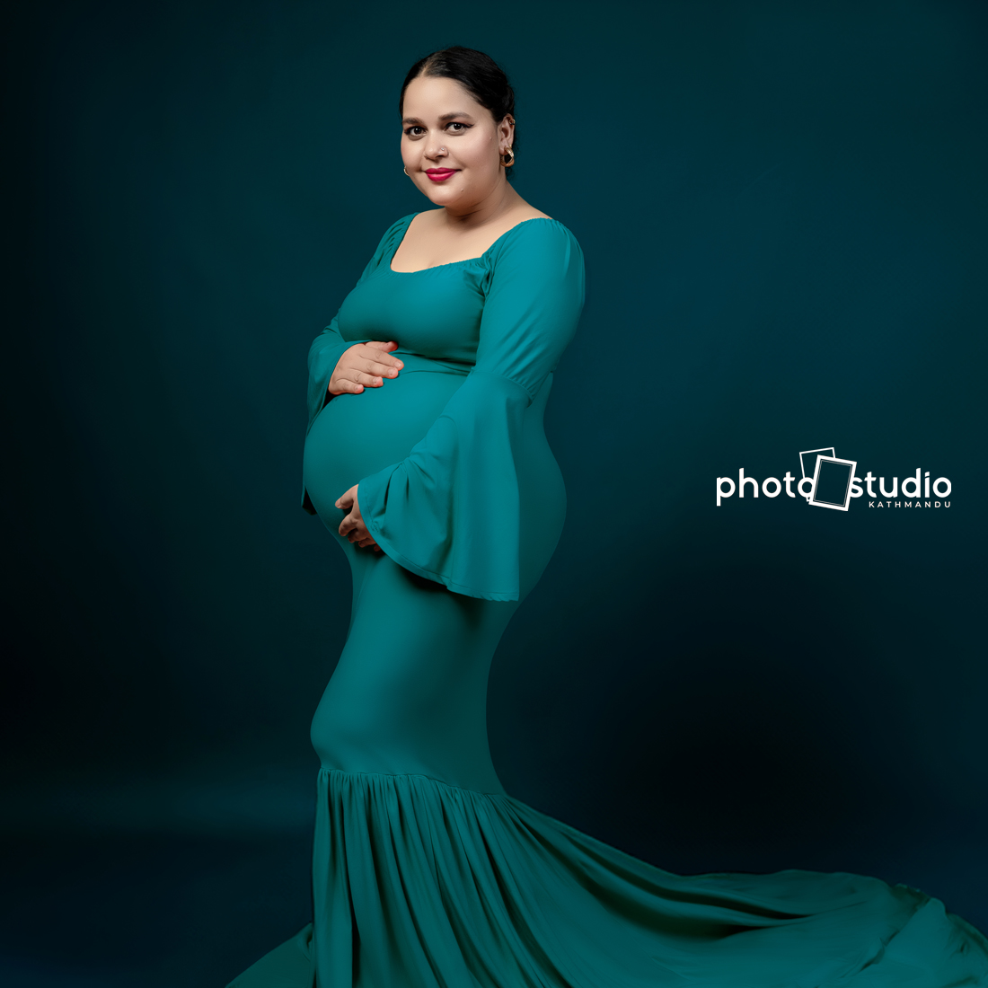 Luxury Maternity Photoshoot Package